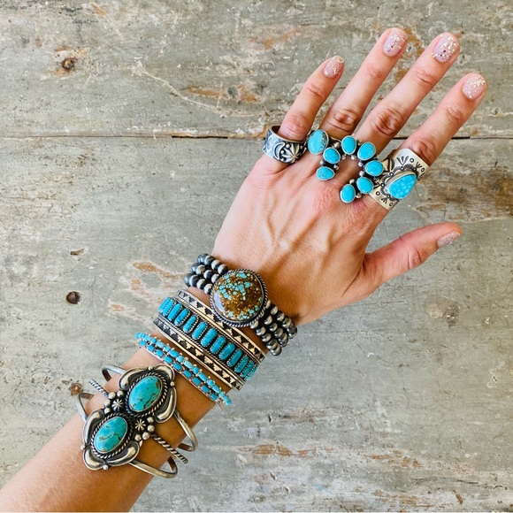 SOLD ♥️ Zuni ♥️ Elvira Kiyite Sterling Silver & Turquoise Stacker Cuff - Picture 14 of 15